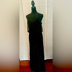 Adrianna Pappell formal beaded black dress. Size 10. Very Flattering!